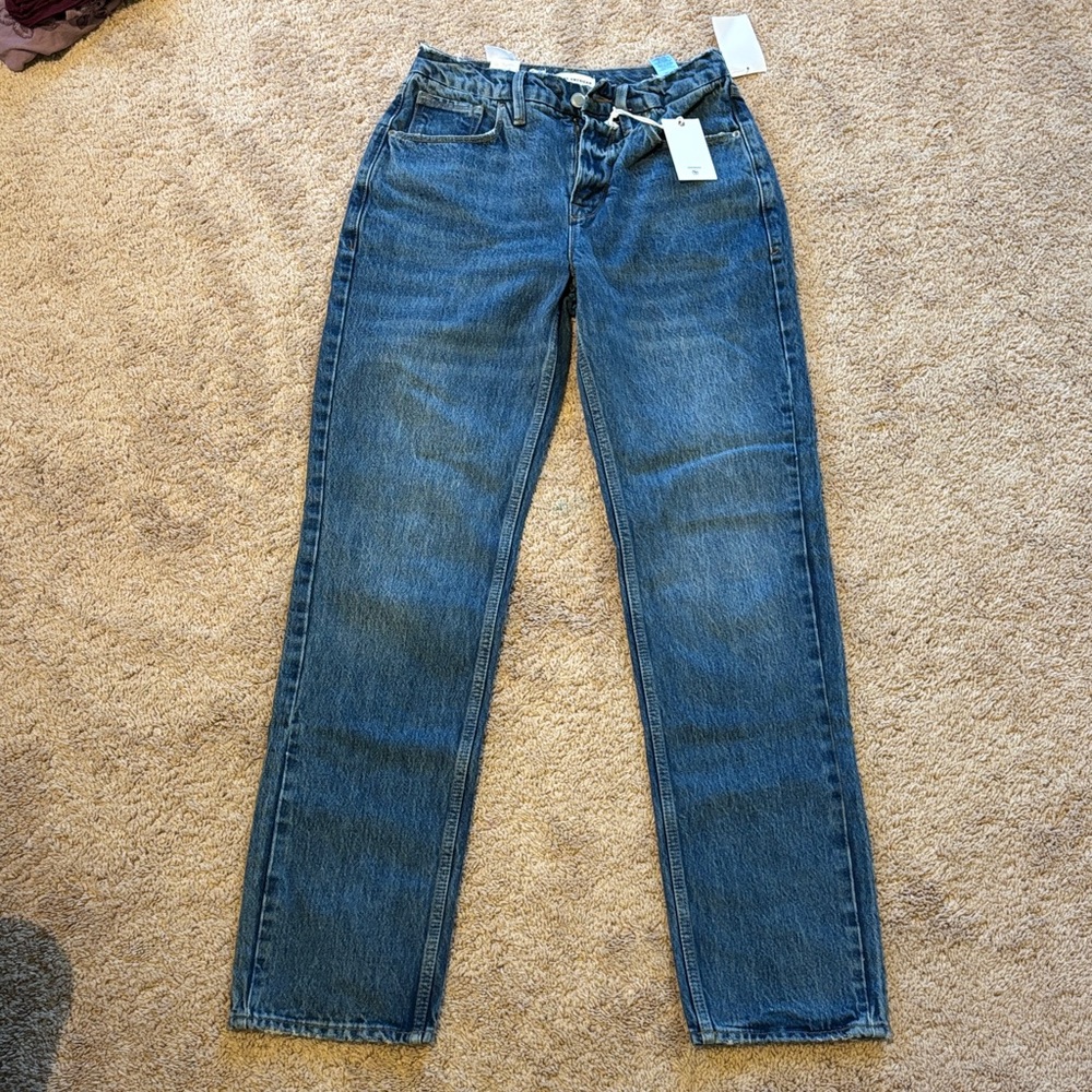 Good American Straight Leg Jean